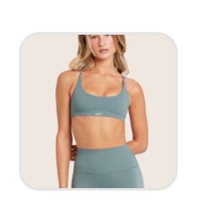SET Active Breathe Y Strap Bra in Bay (M)